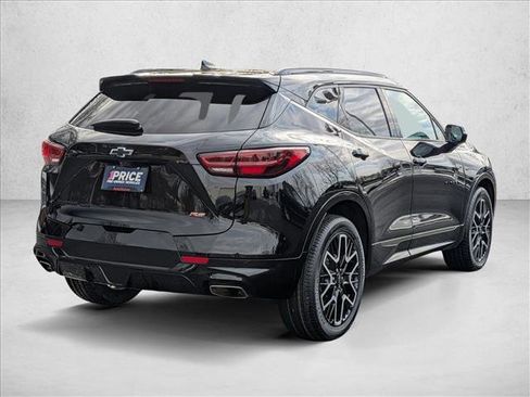 Used 2023 Chevrolet Blazer RS w/ Driver Confidence II Package image 5
