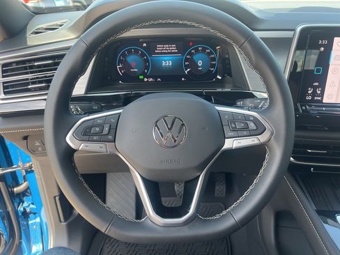 New 2025 Volkswagen Atlas Cross Sport SE image 13