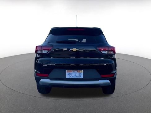 Used 2025 Chevrolet TrailBlazer LT AWD/4WD image 12