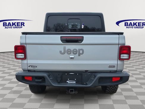 Used 2022 Jeep Gladiator Overland w/ Popular Equipment Package image 4