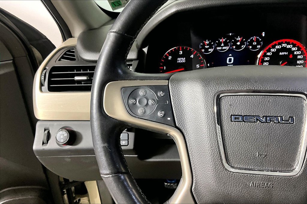 Used 2016 GMC Yukon Denali w/ Open Road Package RWD image 14