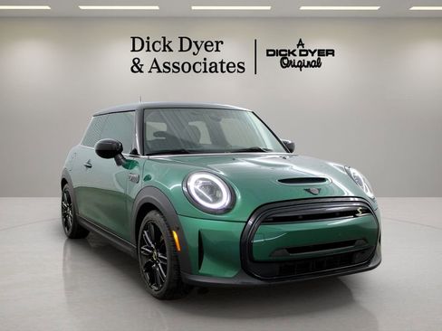 Used 2022 MINI Cooper SE image 11