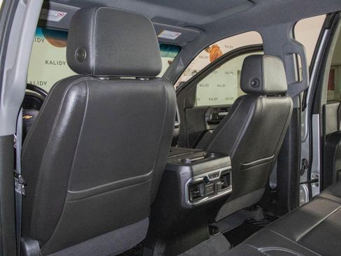 Used 2020 Chevrolet Silverado 2500 LTZ w/ LTZ Texas Edition image 9