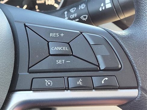 Used 2024 Nissan Altima 2.5 SV image 18