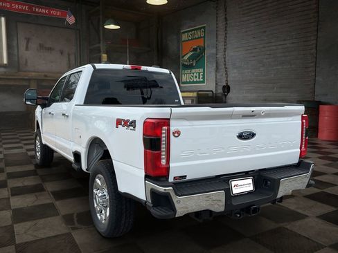 New 2026 Ford F350 Lariat w/ Lariat Ultimate Package AWD/4WD image 4