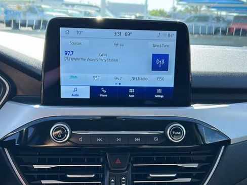 Certified 2022 Ford Escape SE w/ SE Sport Appearance Package AWD/4WD image 20
