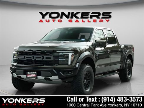 Used 2025 Ford F150 Raptor image 1