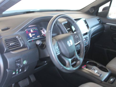 Used 2022 Honda Passport EX-L image 23