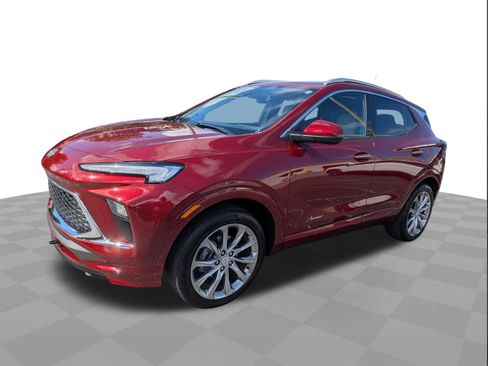 Used 2024 Buick Encore GX Avenir w/ Avenir Convenience Package AWD/4WD image 8