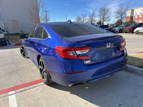 Used 2018 Honda Accord Sport image 5