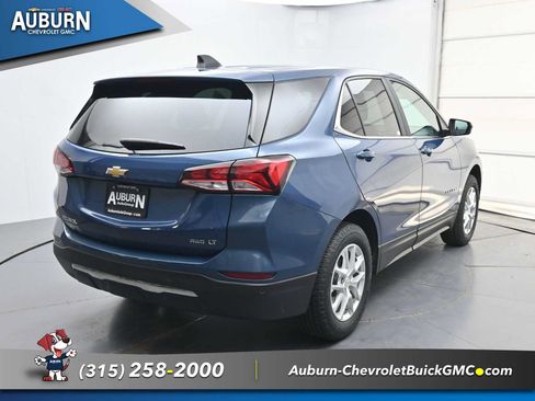 Used 2024 Chevrolet Equinox LT AWD/4WD image 16