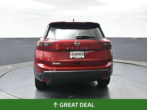 Used 2025 Nissan Rogue SV FWD image 13