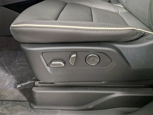 New 2026 Cadillac Escalade ESV Luxury w/ Touring Package AWD/4WD image 21