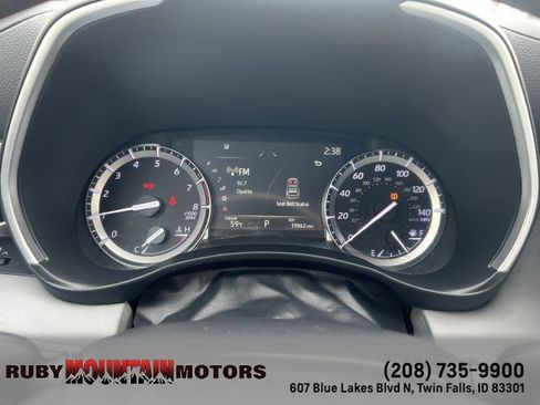 Used 2022 Toyota Highlander XLE image 7