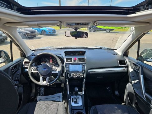 Used 2017 Subaru Forester 2.5i Premium w/ All-Weather Package AWD/4WD image 14