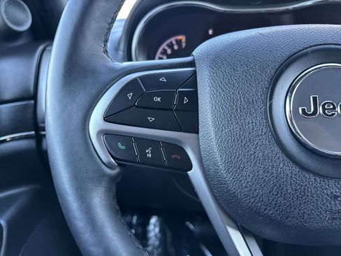 Used 2018 Jeep Grand Cherokee High Altitude image 11