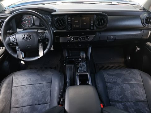 Used 2021 Toyota Tacoma SR w/ SR Convenience Package RWD image 2