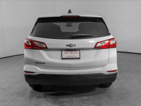 Used 2019 Chevrolet Equinox LS image 7