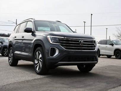 New 2026 Volkswagen Atlas SE