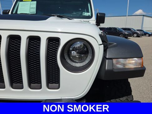 Used 2021 Jeep Wrangler Rubicon w/ Cold Weather Group AWD/4WD image 17