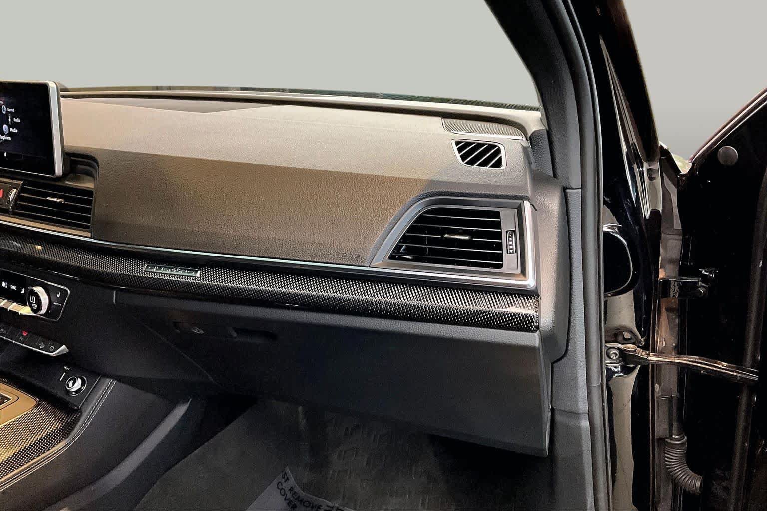 Used 2019 Audi SQ5 Premium Plus w/ Premium Plus Package AWD/4WD image 18