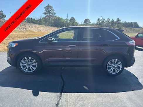 Used 2023 Ford Edge Titanium AWD/4WD image 6