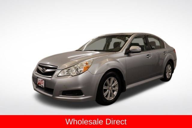 Used 2012 Subaru Legacy 2.5i Premium AWD/4WD image 5