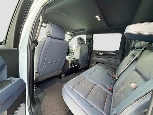 New 2026 Chevrolet Silverado 1500 High Country w/ Technology Package image 27