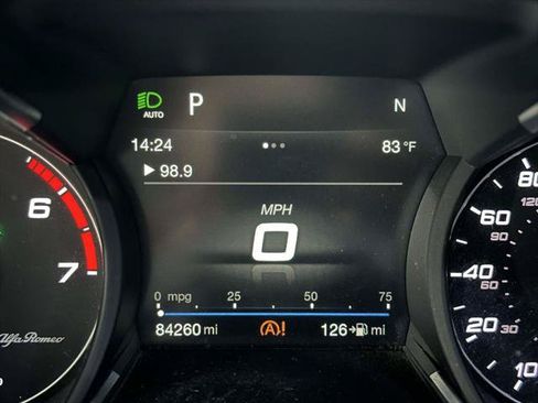 Used 2018 Alfa Romeo Stelvio Ti Sport AWD/4WD image 31