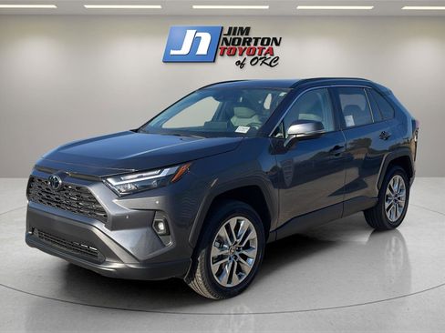 New 2025 Toyota RAV4 XLE image 1