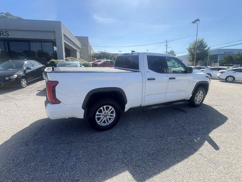 Used 2022 Toyota Tundra SR5 AWD/4WD image 21