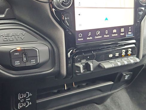 New 2026 RAM 2500 Tradesman AWD/4WD image 25