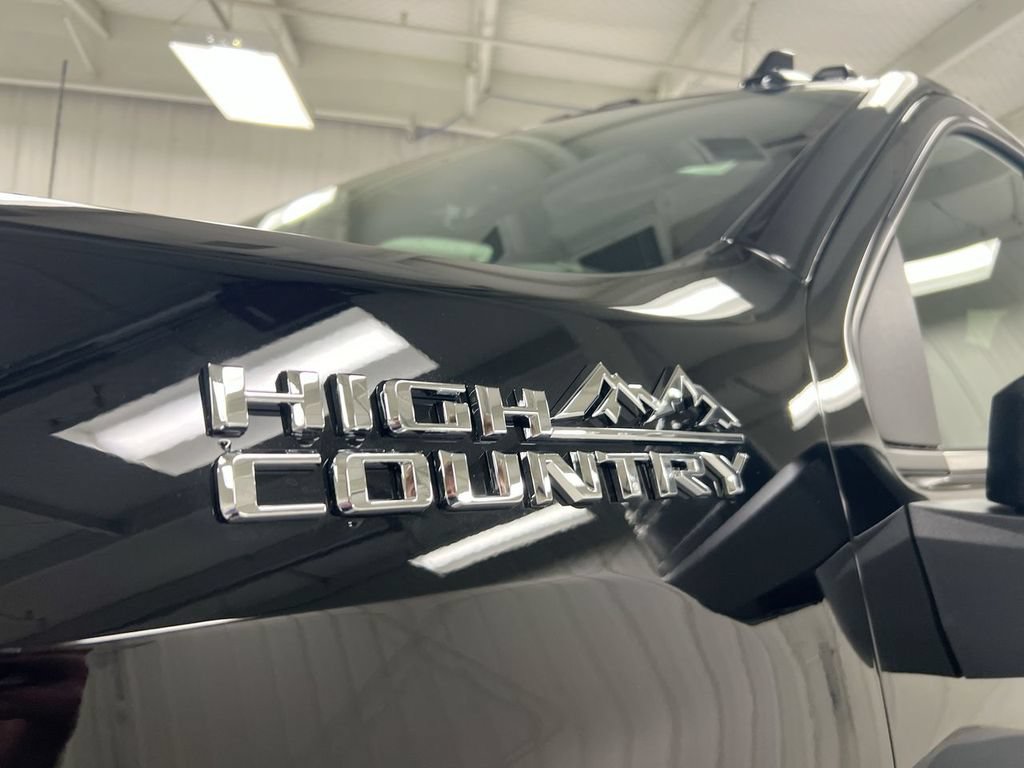 New 2026 Chevrolet Silverado 2500 High Country w/ High Country Premium Package AWD/4WD image 27