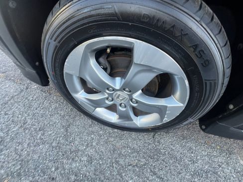 Used 2017 Honda HR-V LX image 25