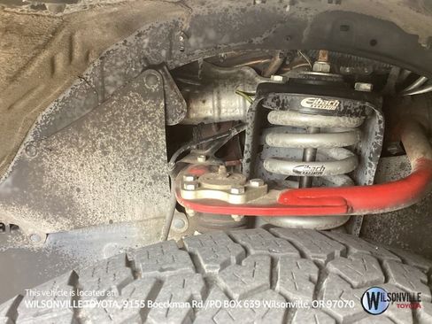 Used 2021 Toyota 4Runner TRD Off-Road image 8