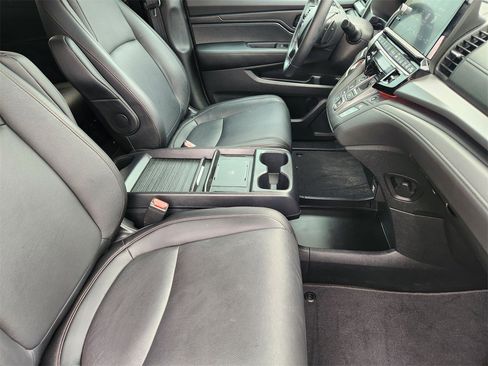 Certified 2025 Honda Odyssey Sport-L image 13