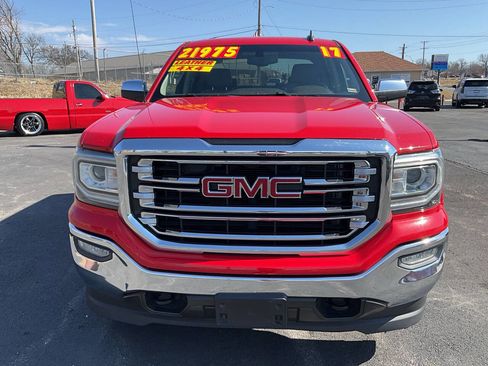 Used 2017 GMC Sierra 1500 SLT w/ Suspension Package, Off-Road image 8