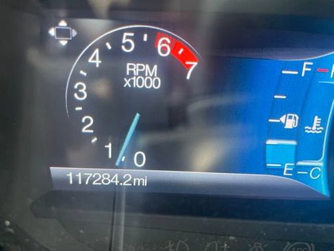 Used 2017 Ford Expedition Limited AWD/4WD image 14