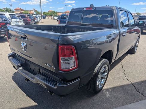 Used 2022 RAM 1500 Big Horn AWD/4WD image 5
