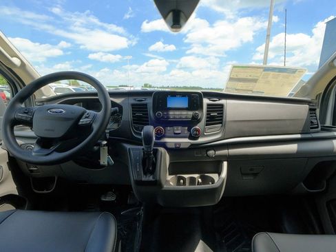 New 2025 Ford Transit 250 148 Medium Roof image 23