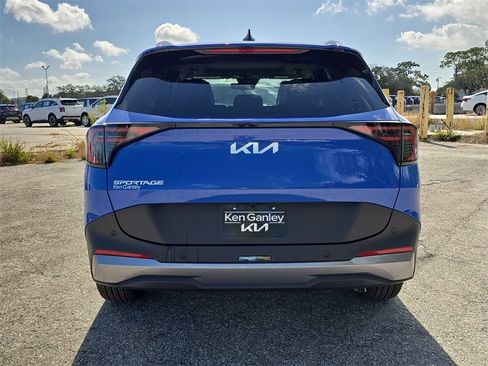 New 2026 Kia Sportage EX image 7