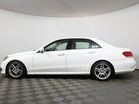 Used 2014 Mercedes-Benz E 350 4MATIC Sedan image 2