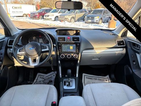 Used 2017 Subaru Forester 2.5i Premium w/ All-Weather Package AWD/4WD image 17