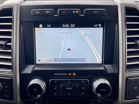 Used 2017 Ford F150 King Ranch w/ Equipment Group 601A Luxury image 27