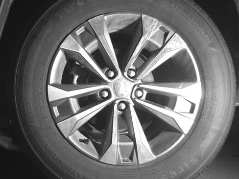 Used 2025 Chevrolet Equinox LT image 14