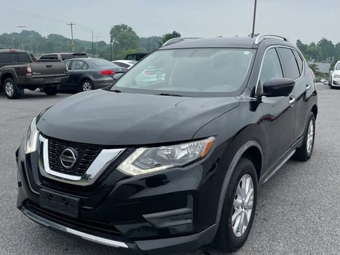 Used 2018 Nissan Rogue SV w/ Sun & Sound Touring Package AWD/4WD image 14
