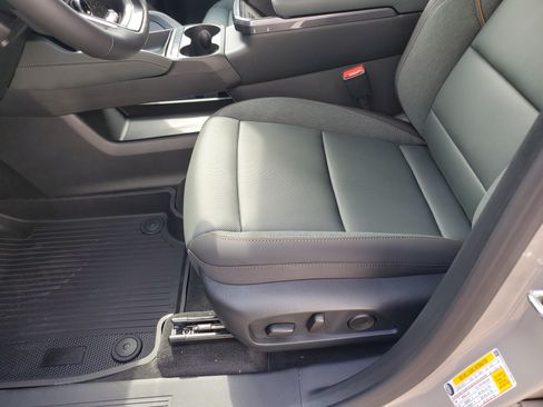 New 2026 GMC Terrain AT4 w/ Convenience Package III AWD/4WD image 21