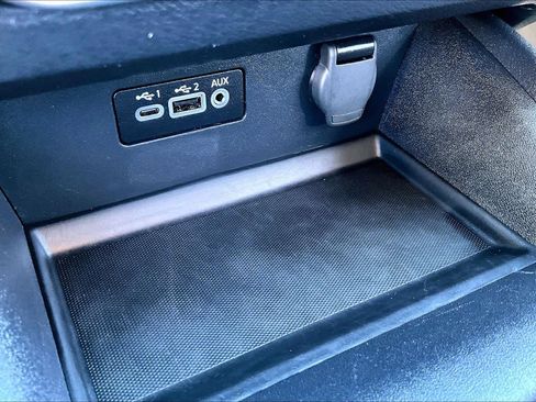 Used 2025 Nissan Altima 2.5 SV image 34