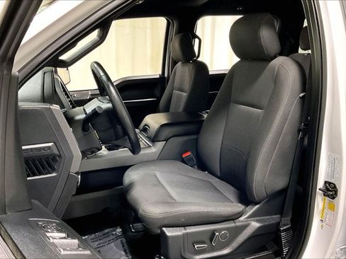 Used 2018 Ford F150 XLT w/ Equipment Group 302A Luxury AWD/4WD image 25
