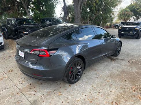 Used 2022 Tesla Model 3 Performance image 7